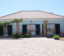 Apartamentos a venda Faro - Fotos para Moradia Térrea T5